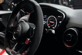 6 steps to straighten a steering wheel